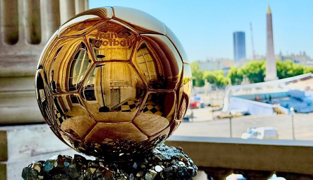 👋 Bonjour📍 Paris 🌡️ 11°C #ballondor