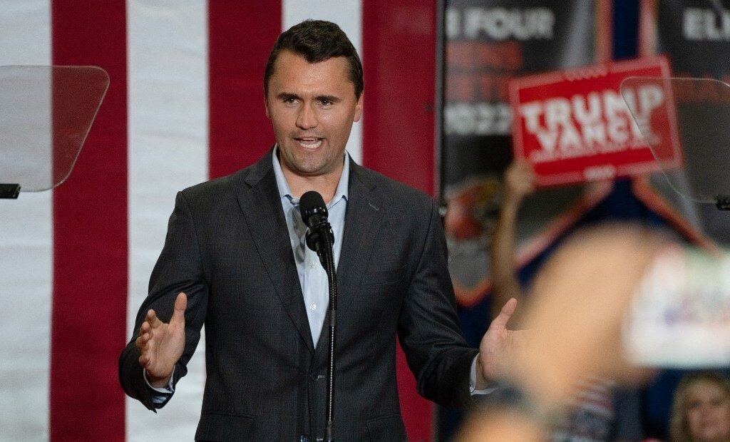 000_743Y4T9-1024x682