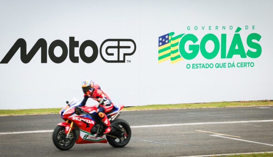 MotoGP_Cristiano-Borges-1215x654