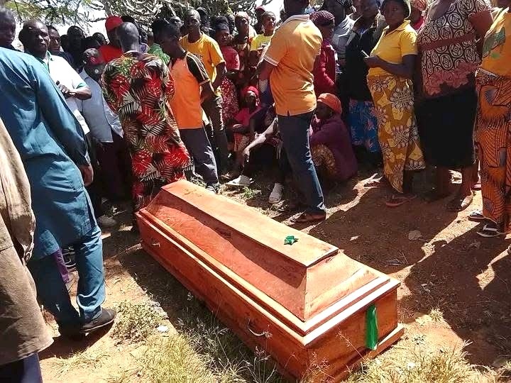 Funeral-for-one-of-nine-Christians-killed-in-Wereng-village-Plateau-state-Nigeria.-Celine-Ntyang-for-Christian-Daily-International-Morning-Star-News