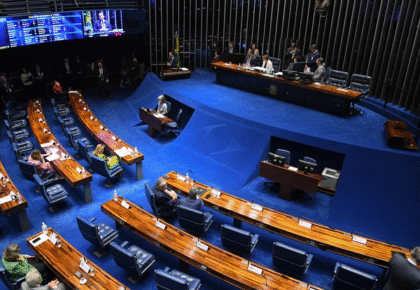 Screenshot 2025-12-18 at 09-48-08 Senado aprova corte de benefícios fiscais e taxa bets e fintechs - Agenda do Poder