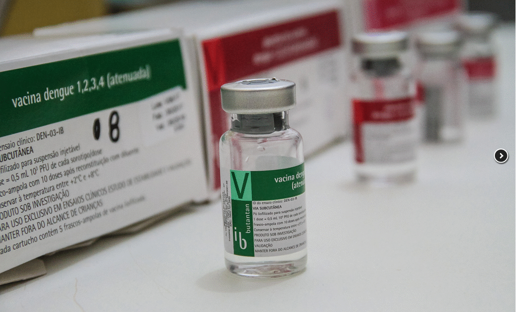 VACINA DENGUE