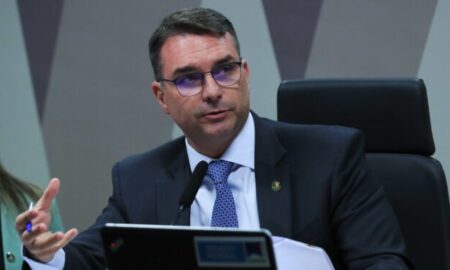 Flavio-Bolsonaro-660x372