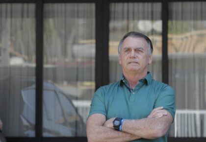 JairBolsonaro-Casa-Garagem-Julgamento-STF-11Set2025