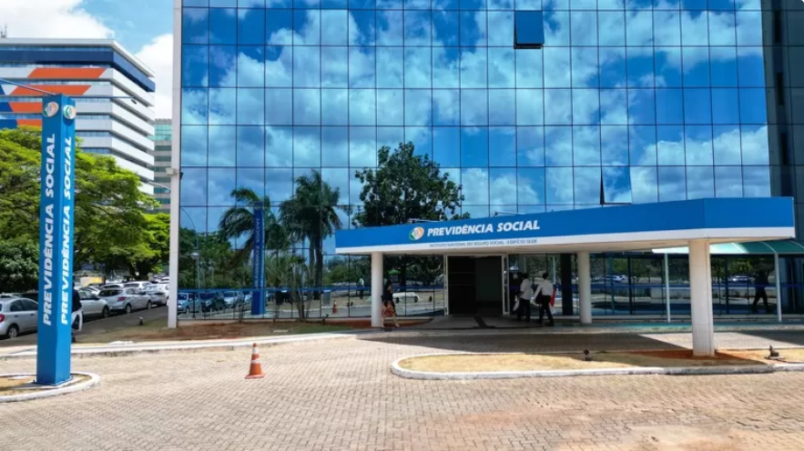 Screenshot 2026-03-16 at 07-30-22 INSS alerta para golpe de aplicativo falso que promete reembolso