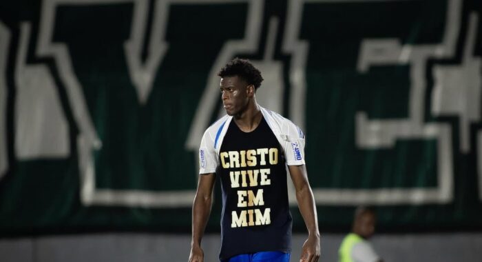 Tenho-vos dito essas coisas para que em mim tenhais paz; no mundo tereis aflição, mas tende bom