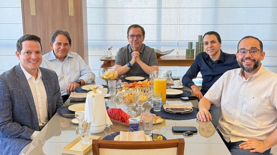 Agradável café para avaliação do Marcha para JESUS aonde reuniu milhares de cristãos de diversas