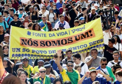 Aprovado por Deus na Marcha para Jesus ❗️🫡💪Fonte Dokmos marcou presença adorando ao Senhor e