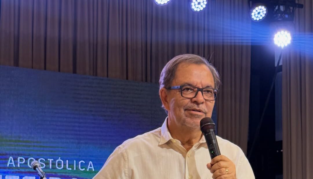 Nesta tarde, o Ap. César Augusto esteve reunido com toda a liderança da Igreja Fonte da Vida de