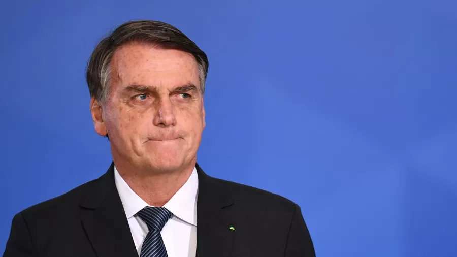 jair-bolsonaro-durante-cerimonia-no-palacio-do-planalto-1758203663692_v2_900x506.jpg