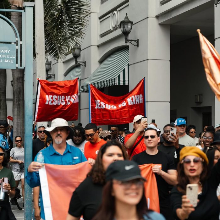 d978d9_320aa05d0b9f464f8224a718c2482462~mv2