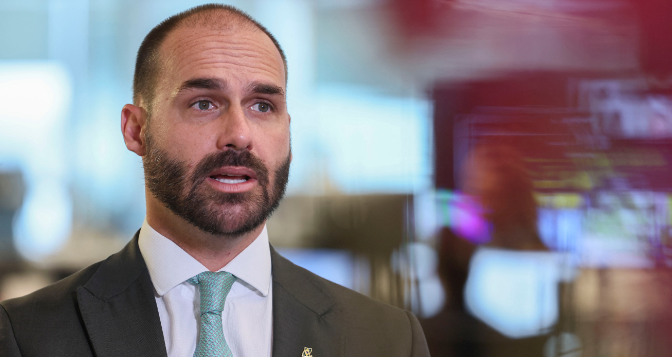 eduardo-bolsonaro-durante-entrevista-a-reuters-em-washington-14082025-reutersjessica-koscielniak